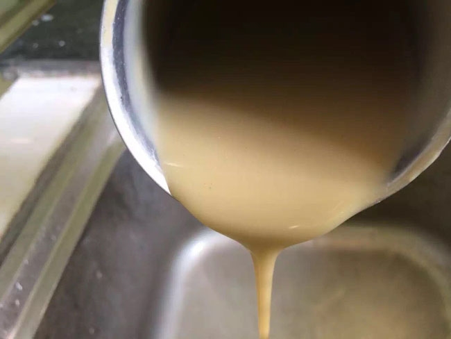 鉆井膨潤土和水的配比成功，比例為1:3